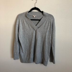 Grey structures v neck sweater